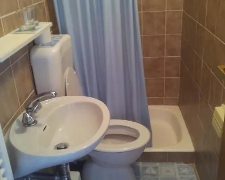 In With Terrace, W-lan Bed & Breakfast *